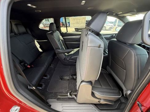 New 2026 Buick Enclave Sport Touring image 28