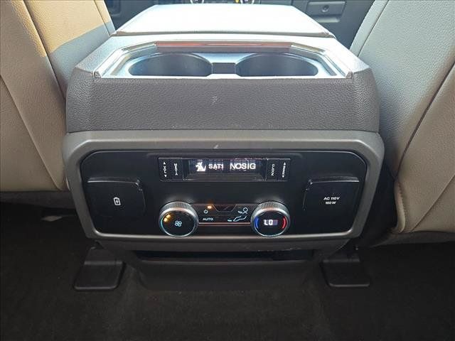 Used 2020 Ford Expedition XLT w/ Equipment Group 202A RWD image 15