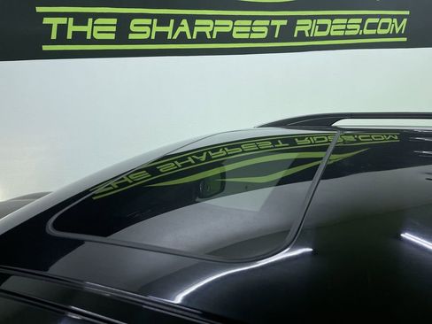 Used 2020 Nissan Armada SL w/ Premium Package image 28