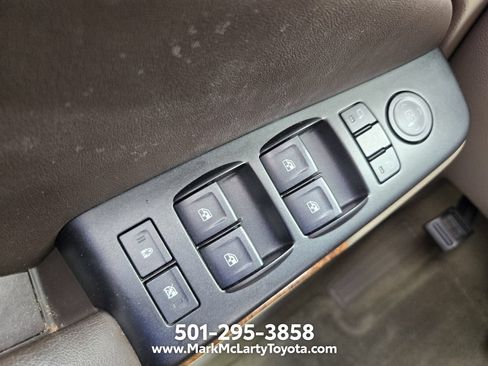 Used 2016 Chevrolet Tahoe LTZ AWD/4WD image 33