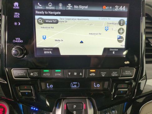 Used 2024 Honda Odyssey Elite image 23