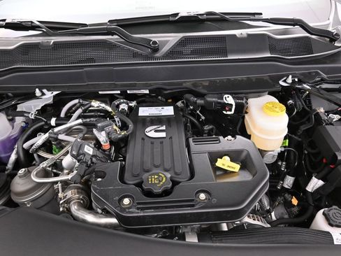 New 2026 RAM 3500 Laramie image 18