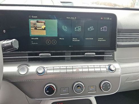 New 2026 Hyundai Kona SE image 8