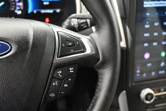 Used 2021 Ford Edge SEL FWD image 9