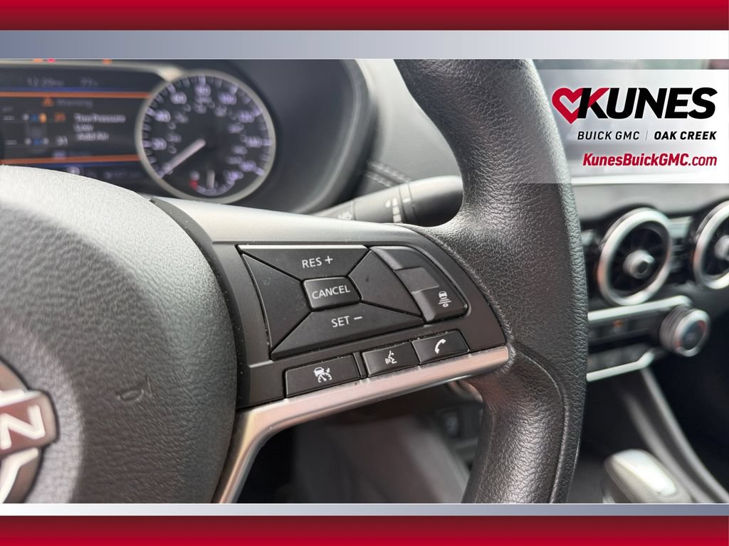 Used 2024 Nissan Sentra SV FWD image 18