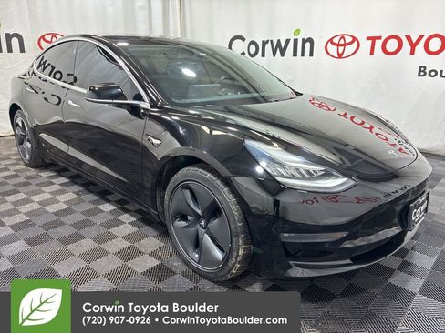 Used 2019 Tesla Model 3 Mid Range RWD image 1