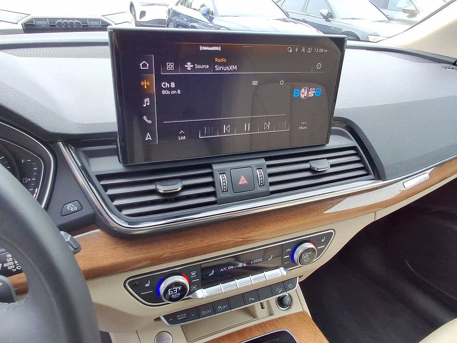 Certified 2023 Audi Q5 2.0T Premium w/ Convenience Package AWD/4WD image 20