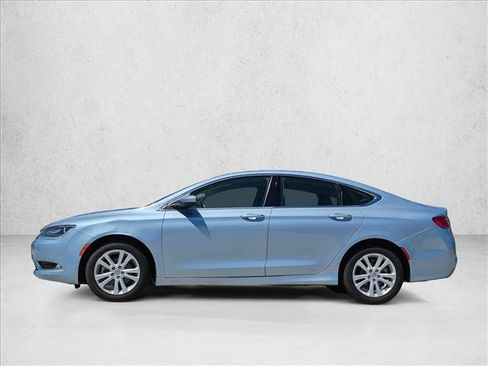 Used 2015 Chrysler 200 Limited w/ Convenience Group FWD image 8