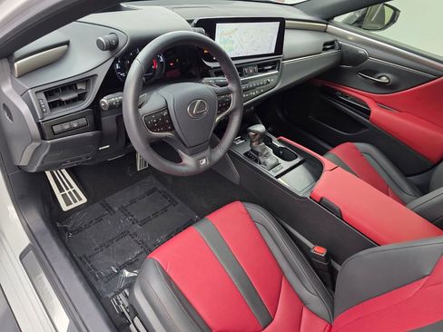 Used 2025 Lexus ES 350 F Sport image 10