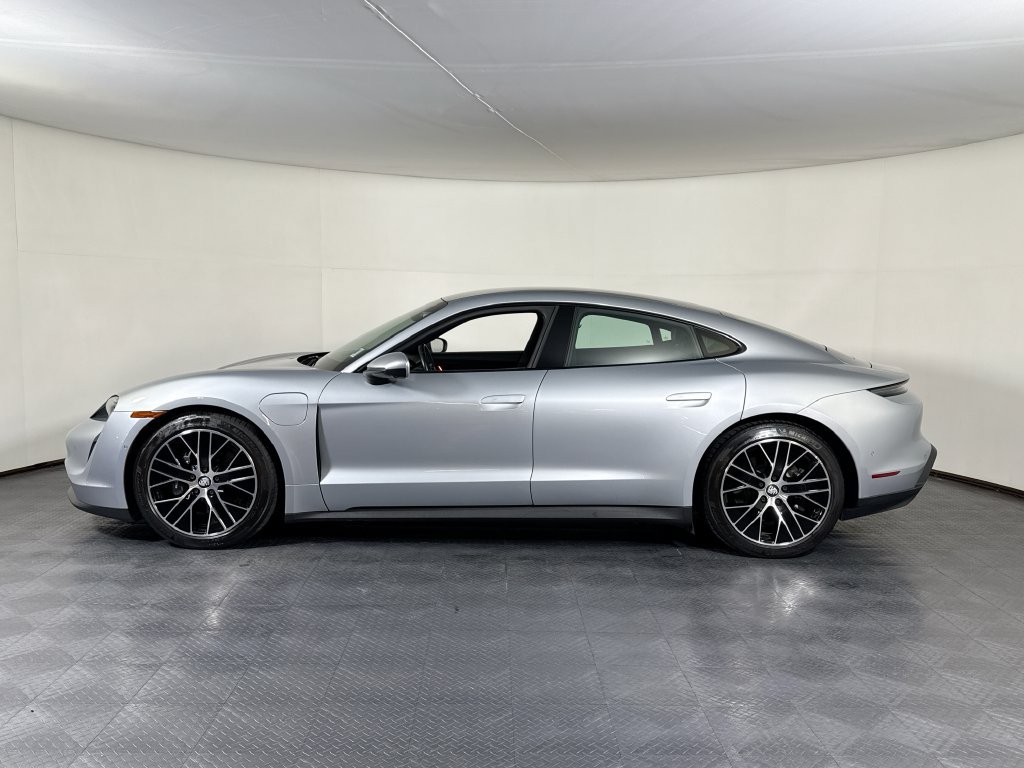 Certified 2022 Porsche Taycan RWD image 2
