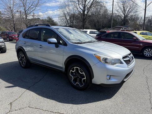 Used 2015 Subaru Crosstrek 2.0i Limited image 4