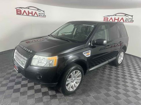 Used 2008 Land Rover LR2 SE image 3