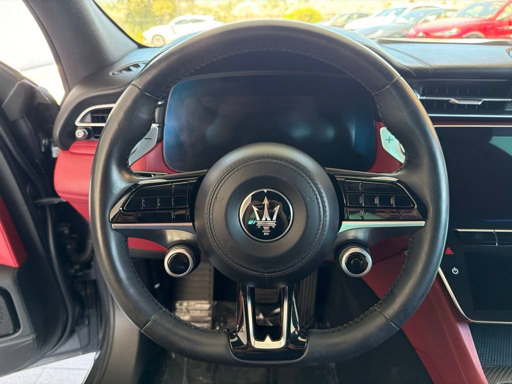 Certified 2023 Maserati Grecale Folgore AWD/4WD image 13