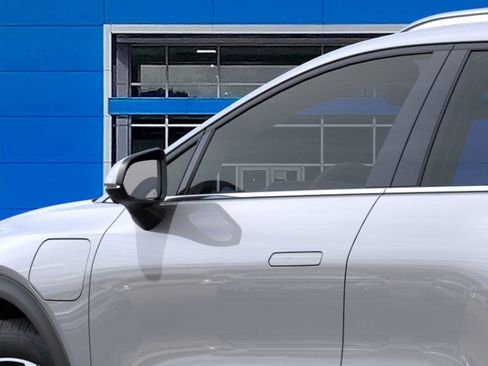 New 2026 Chevrolet Equinox EV LT image 12