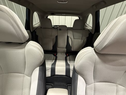 Used 2019 Subaru Forester Premium w/ All-Weather Package image 28