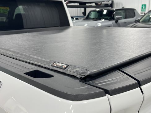 Certified 2022 GMC Sierra 1500 Elevation w/ X31 Off-Road Package image 3