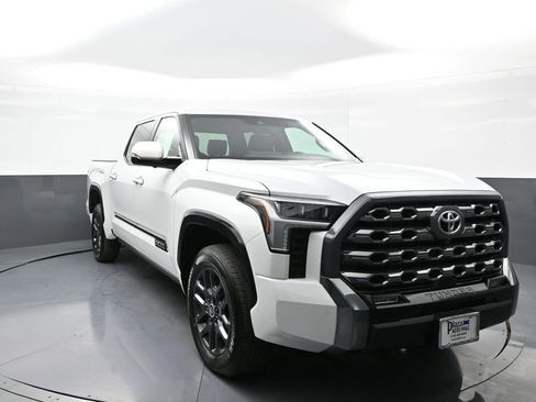 New 2024 Toyota Tundra Platinum image 3