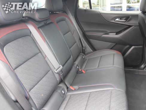 Certified 2025 Chevrolet Equinox RS AWD/4WD image 25