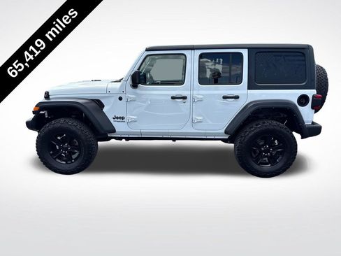 Used 2021 Jeep Wrangler Unlimited Sport AWD/4WD image 2
