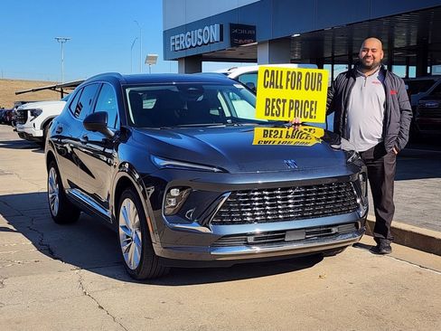New 2026 Buick Envision Avenir image 1