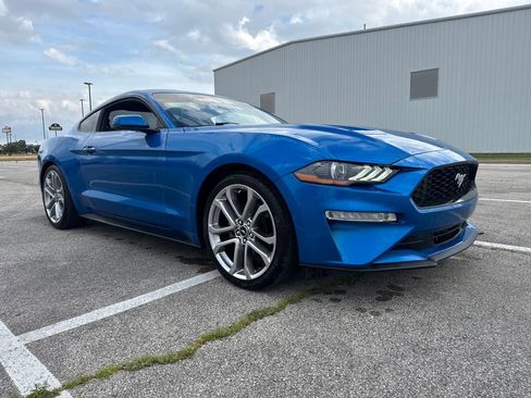 Used 2021 Ford Mustang Premium w/ Equipment Group 201A RWD image 7