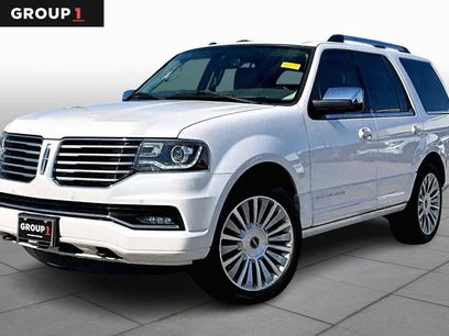 Used 2017 Lincoln Navigator Select