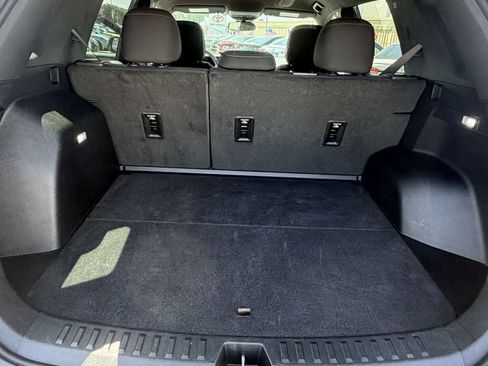 Used 2025 GMC Terrain Elevation FWD image 23