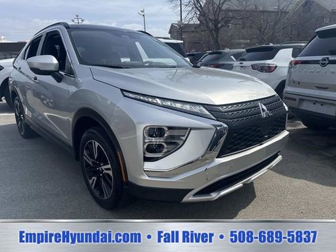 Used 2025 Mitsubishi Eclipse Cross SE AWD/4WD image 2
