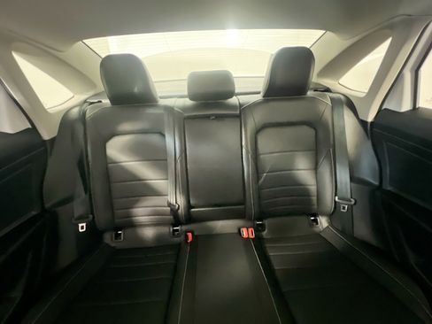 Used 2023 Volkswagen Jetta SE FWD image 32
