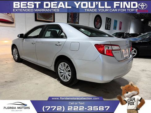 Used 2012 Toyota Camry LE FWD image 7