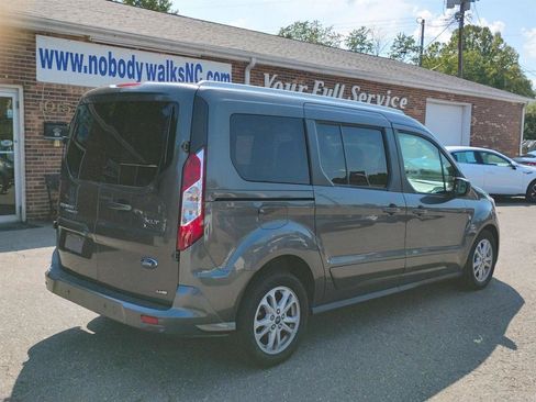 Used 2022 Ford Transit Connect XLT FWD image 5
