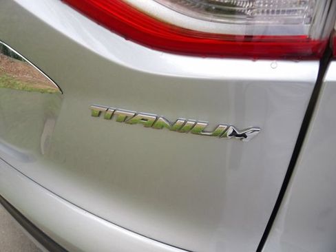 Used 2015 Ford Escape Titanium w/ Equipment Group 301A FWD image 19