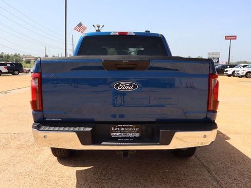 Used 2025 Ford F150 XLT w/ Equipment Group 301A Standard AWD/4WD image 5