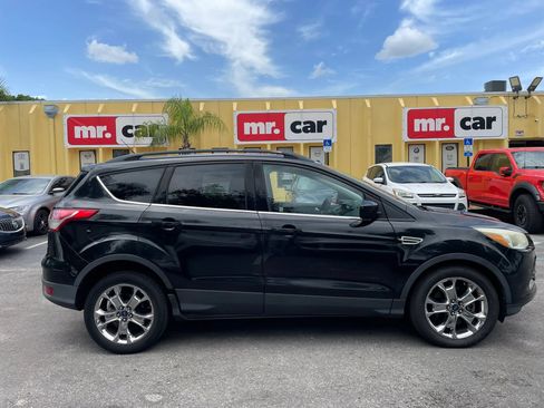 Used 2014 Ford Escape SE w/ Equipment Group 201A FWD image 6