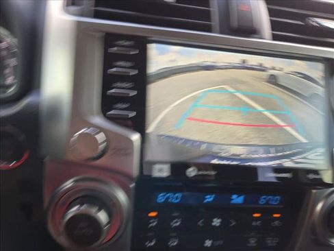 Used 2020 Toyota 4Runner Limited RWD image 11