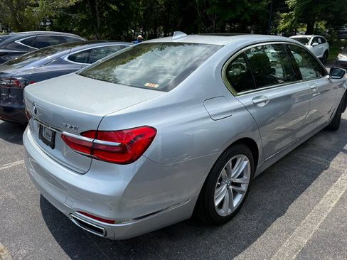Used 2016 BMW 750i xDrive AWD/4WD image 6