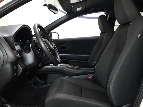 Used 2021 Honda HR-V Sport image 14