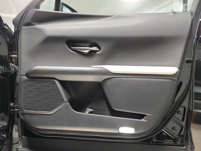 Used 2025 Lexus UX 300h AWD w/ Accessory Package (Z1) image 33