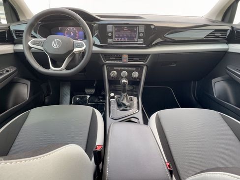 Certified 2023 Volkswagen Taos S FWD image 4