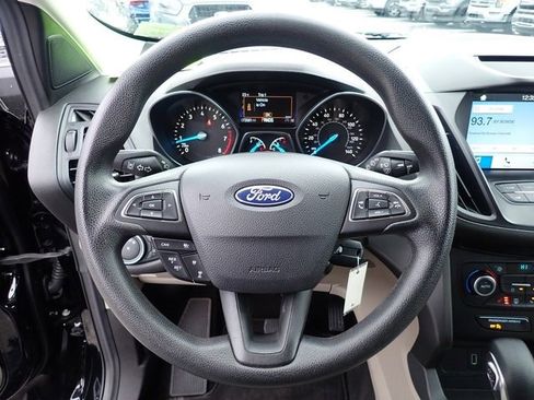 Used 2018 Ford Escape SE w/ Ford Safe & Smart Package image 24