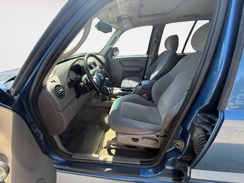 Used 2003 Jeep Liberty Limited AWD/4WD image 9