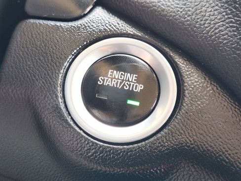 Used 2022 Chevrolet Equinox LT image 22