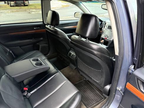 Used 2014 Subaru Outback 2.5i Limited w/ Moonroof Package image 12