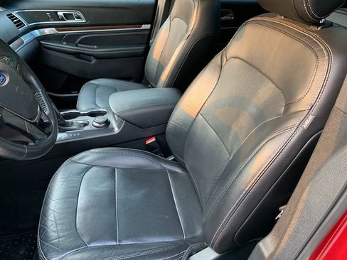 Used 2017 Ford Explorer Limited AWD/4WD image 19