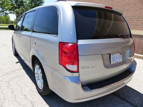 Used 2019 Dodge Grand Caravan SXT FWD image 7