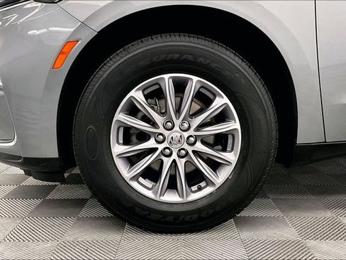 Used 2023 Buick Enclave Essence w/ Trailering Package, 5000 lbs. FWD image 10
