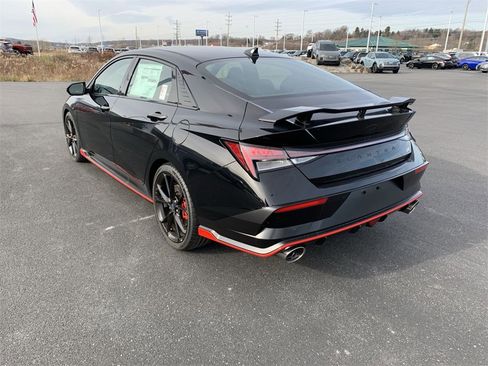 New 2025 Hyundai Elantra N image 5
