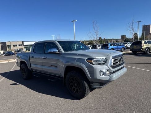 Used 2020 Toyota Tacoma Limited AWD/4WD image 1