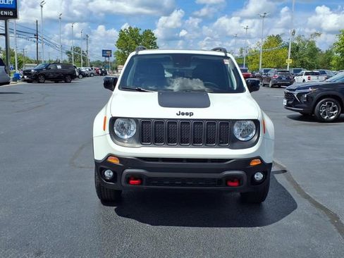 Used 2023 Jeep Renegade Trailhawk image 16