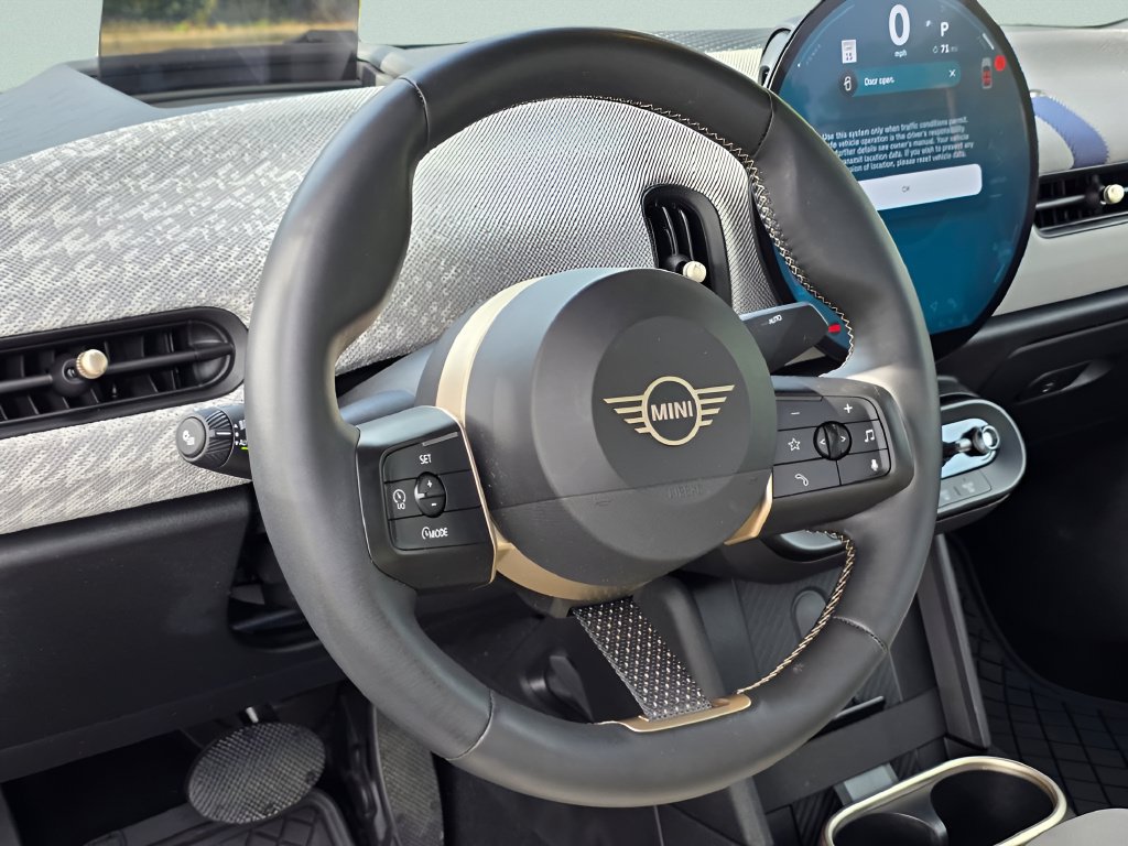 Used 2025 MINI Cooper S FWD image 13